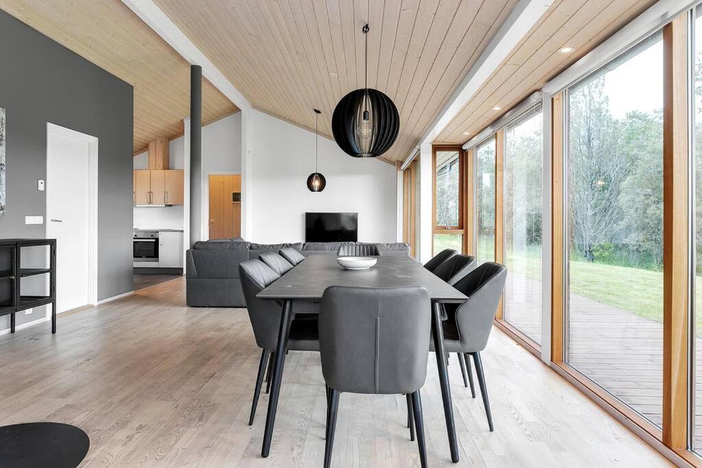 Scandinavian Villa In South Iceland Laugaras Екстериор снимка