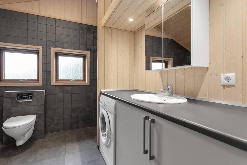 Scandinavian Villa In South Iceland Laugaras Екстериор снимка